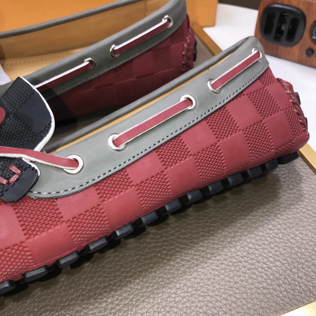 Men's men's shoes 💰420💰 [LV Doudou shoes] (water-dyed cowhide lining) new model is on the market, available on the official website. The new Doudou shoes are processed into single-color materials, and the uppers are made of imported cowhide material. The body of the shoe is fully hemmed with mark thread, and is lined with imported original cowhide leather. The elegant shoe shape is super suitable for all-matching, and the size is 38-44.